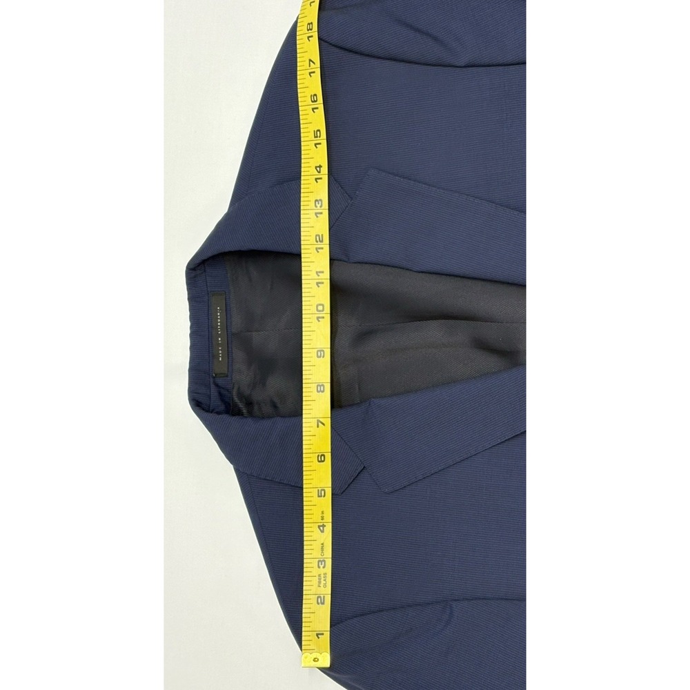 BOSS Hugo Boss Two-Tone Navy Blue Stripe 100% Wool Super 100 Blazer 40R EUC - Picture 11 of 15
